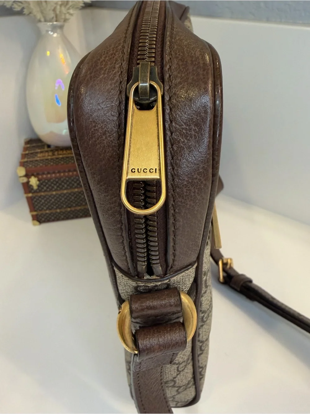 🎀GUCCI GG Supreme Monogram Web Small Ophidia Messenger Bag Brown